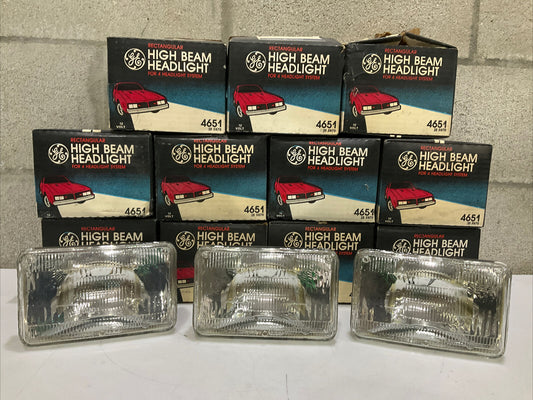 GE 4651 HIGH BEAM HEADLIGHT FOR 4 HEADLAMP SYSTEM LOT OF 11 476