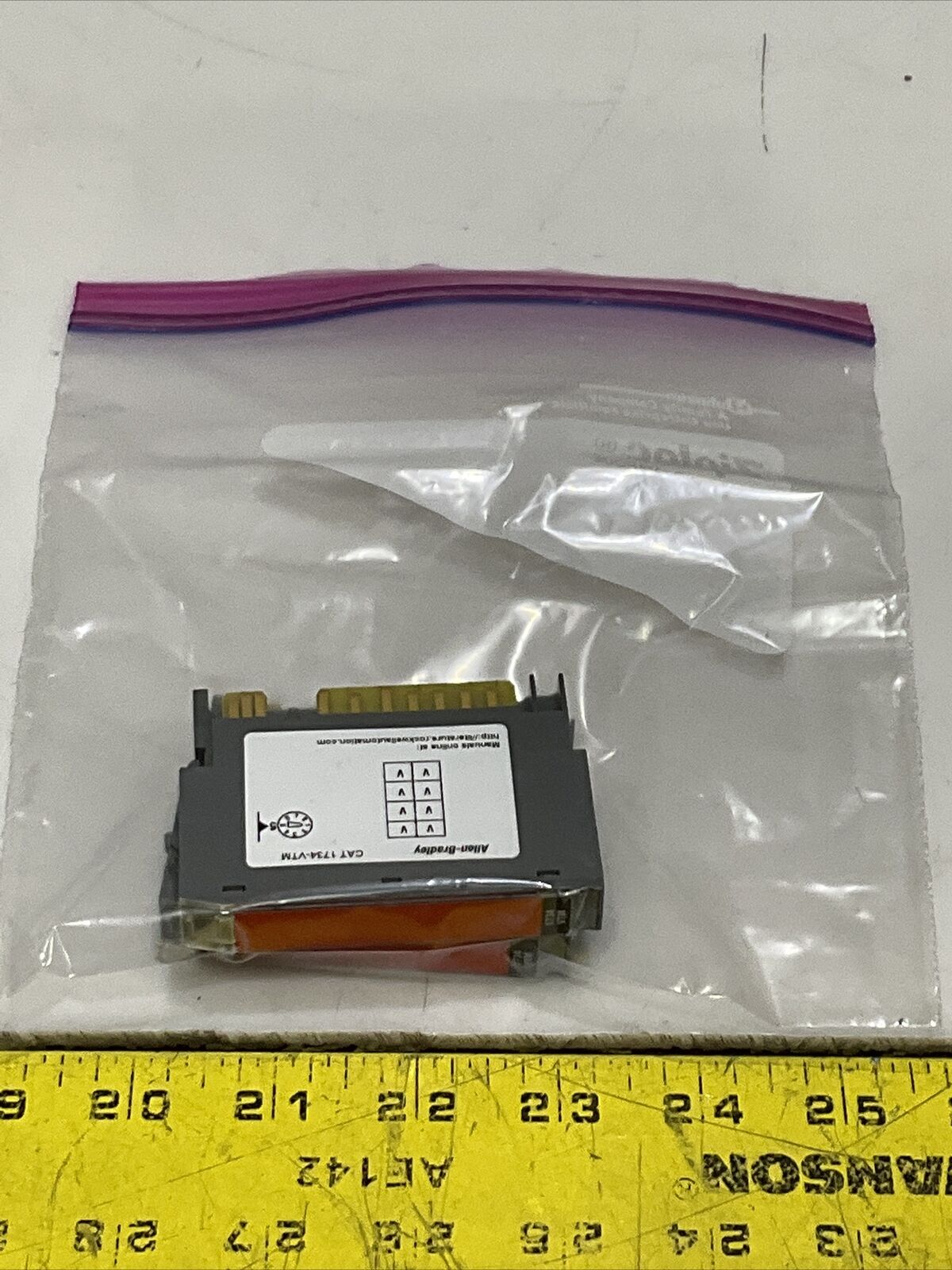ALLEN BRADLEY 1734-VTM SER C VOLTAGE OUTPUT TERMINAL MODULE LOT OF 2 CDM