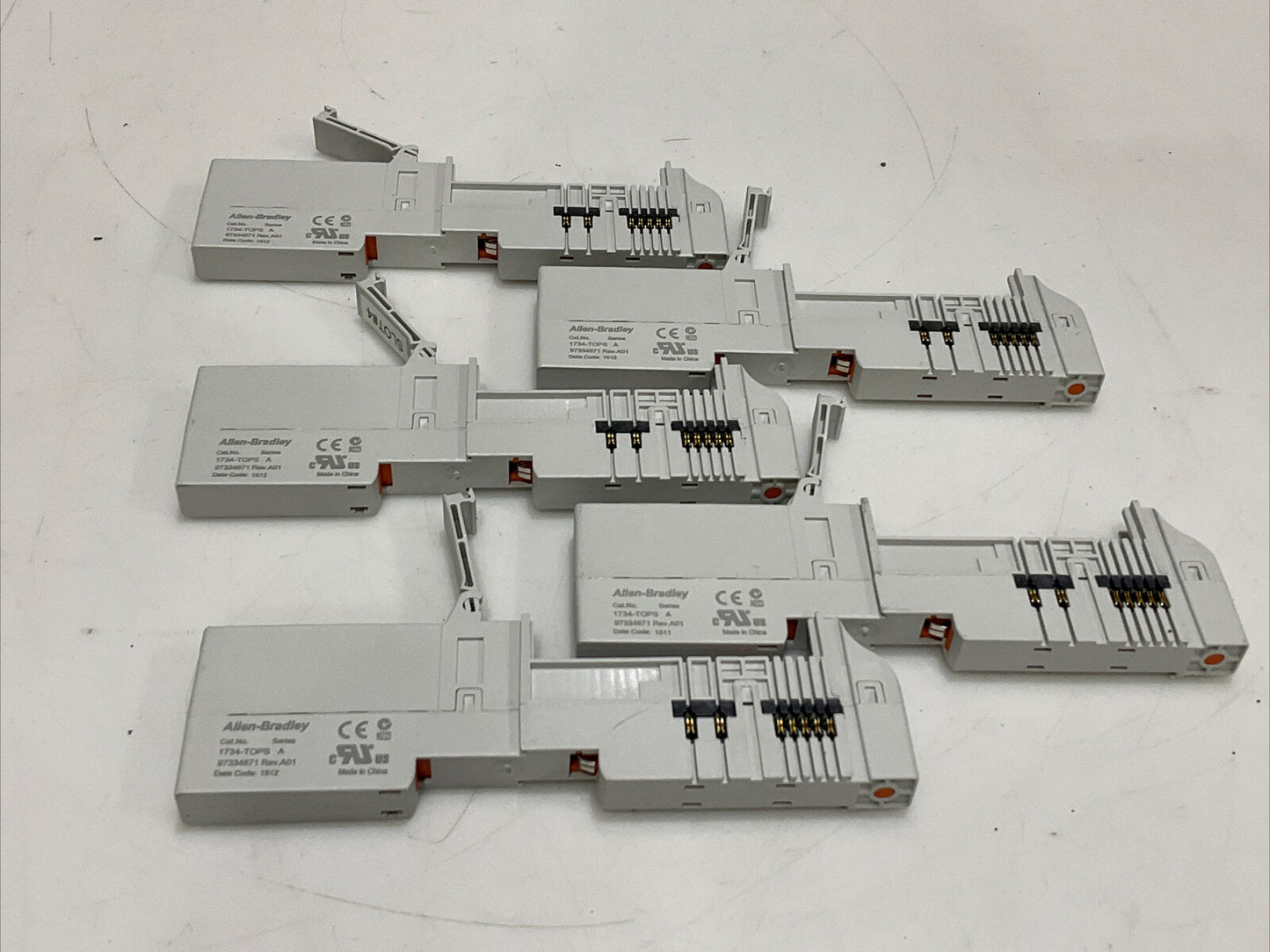 ALLEN BRADLEY 1734-TOPS 97334871 REV.A01 HIGH POWER OUTPUT MODULE LOT OF 5 CDM