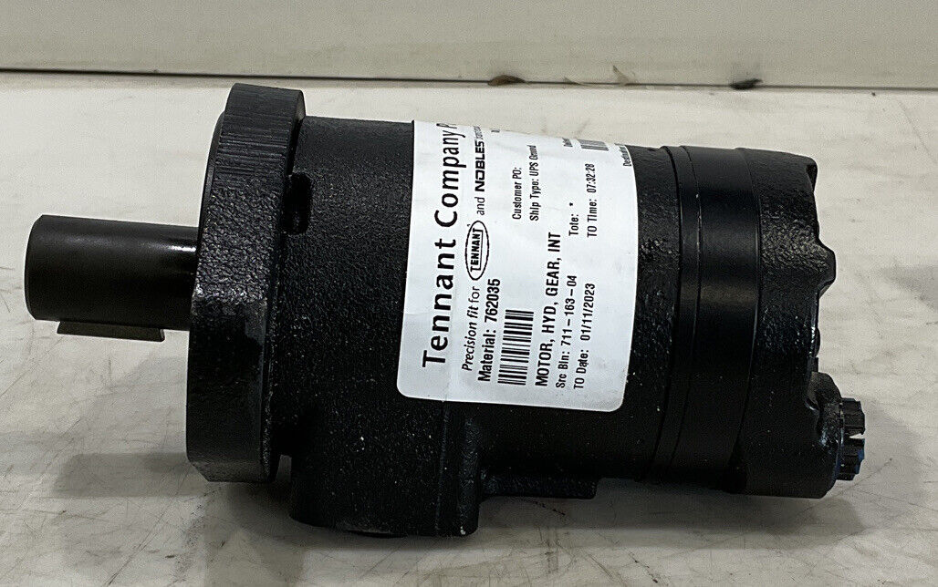 TENNANT 762035 HYDRAULIC GEAR MOTOR 476