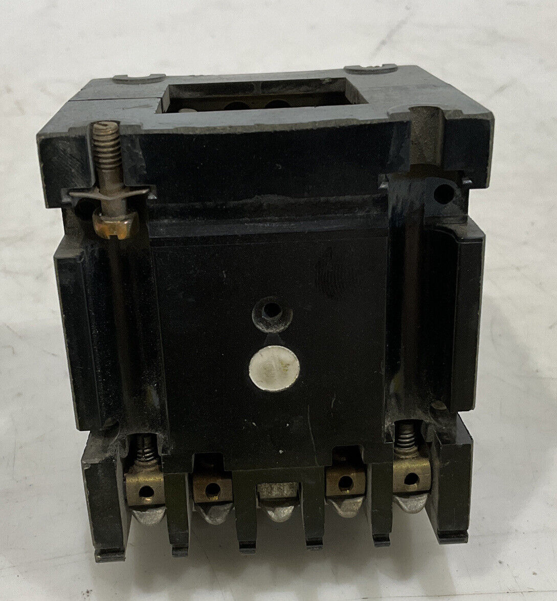 GENERAL ELECTRIC CR120DA04441AA CONTROL INDUSTRIAL RELAY 300V AC 10A 125VDC476