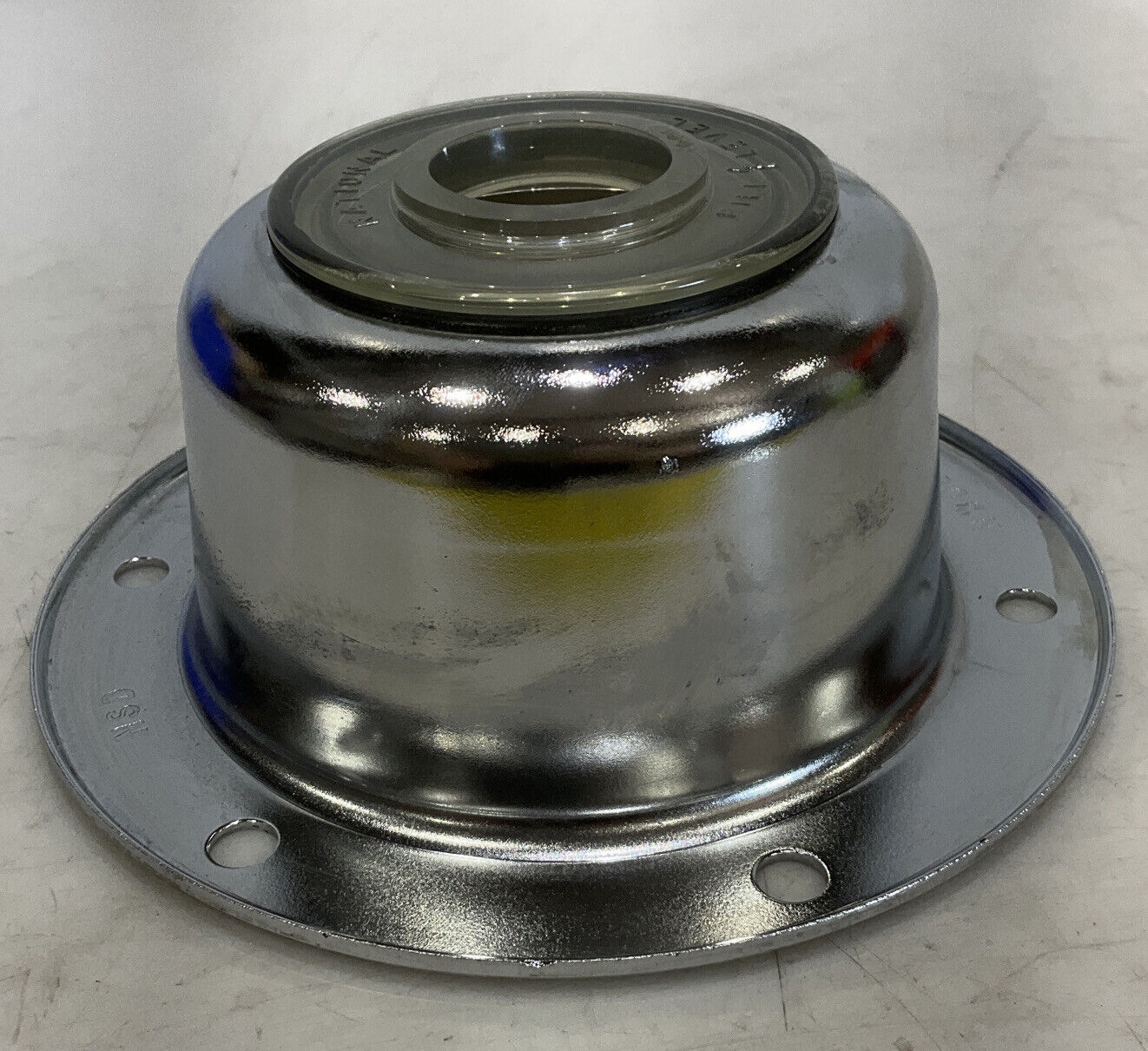 NATIONAL OIL SEALS HW009A CHROME HUB CAP 476