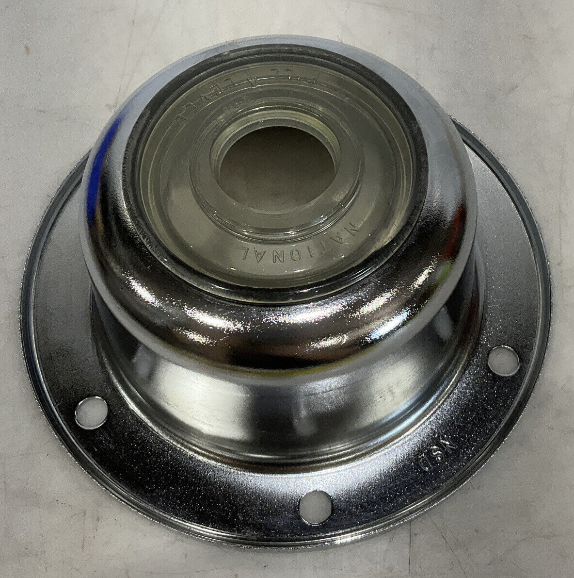 NATIONAL OIL SEALS HW009A CHROME HUB CAP 476