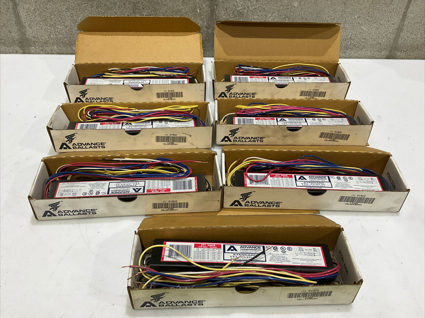 ADVANCE 3V602 VEL-2S40-SC ELECTRIC BALLAST LOT OF 7 476