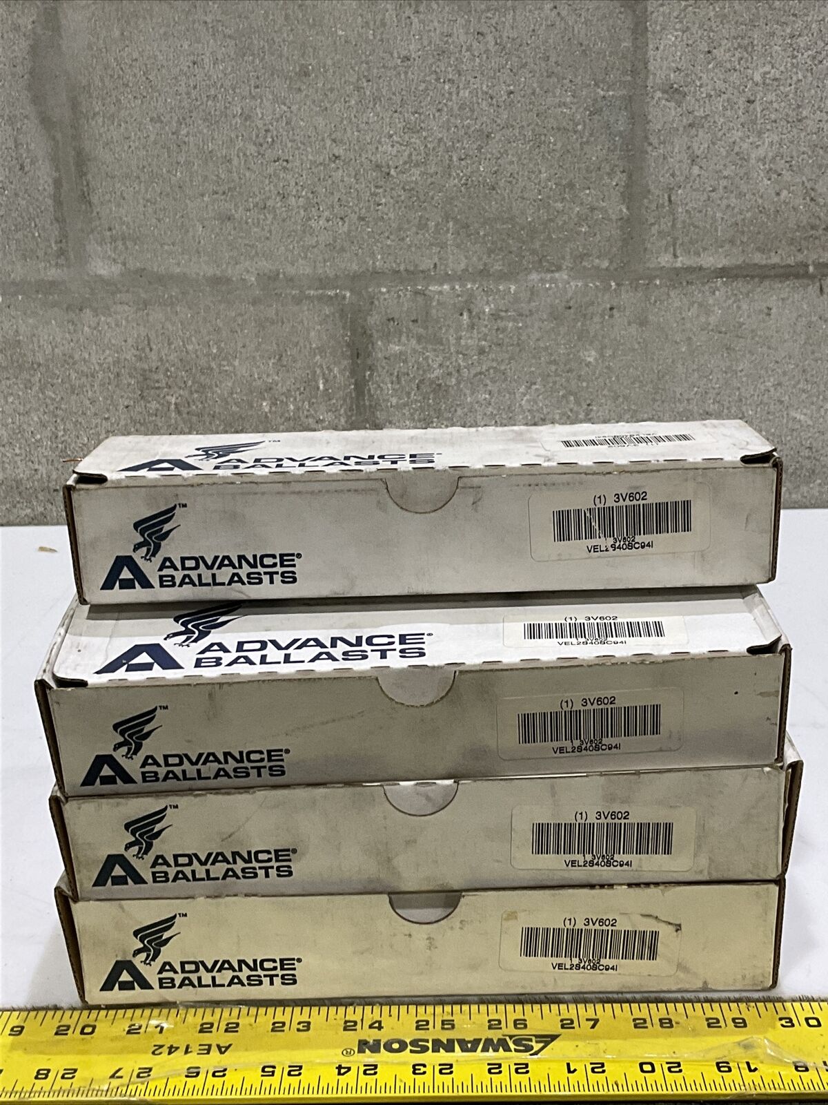 ADVANCE 3V602 VEL-2S40-SC ELECTRIC BALLAST LOT OF 7 476