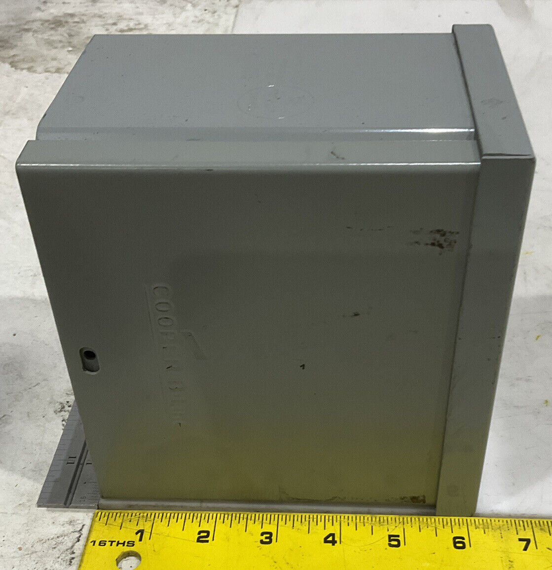 B-LINE COOPER 664 RTSC SCREW COVER JUNCTION BOX 476