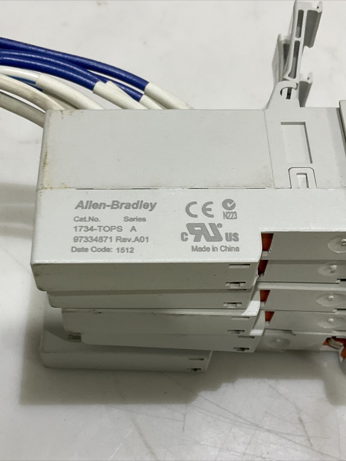 ALLEN BRADLEY 1734-TOPS OUTPUT BASE MODULE LOT OF 5 CDM