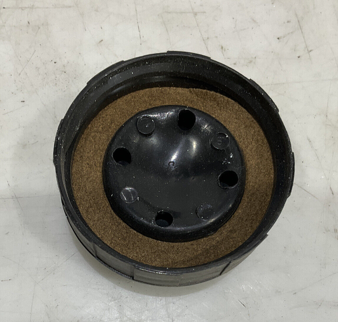 GENERAL MOTORS 14011345 75J7 COOLANT CAP 476