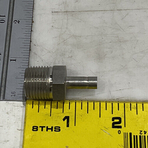 SWAGELOK SS-6-MTA-1-4 ADAPTER LOT OF 4 476