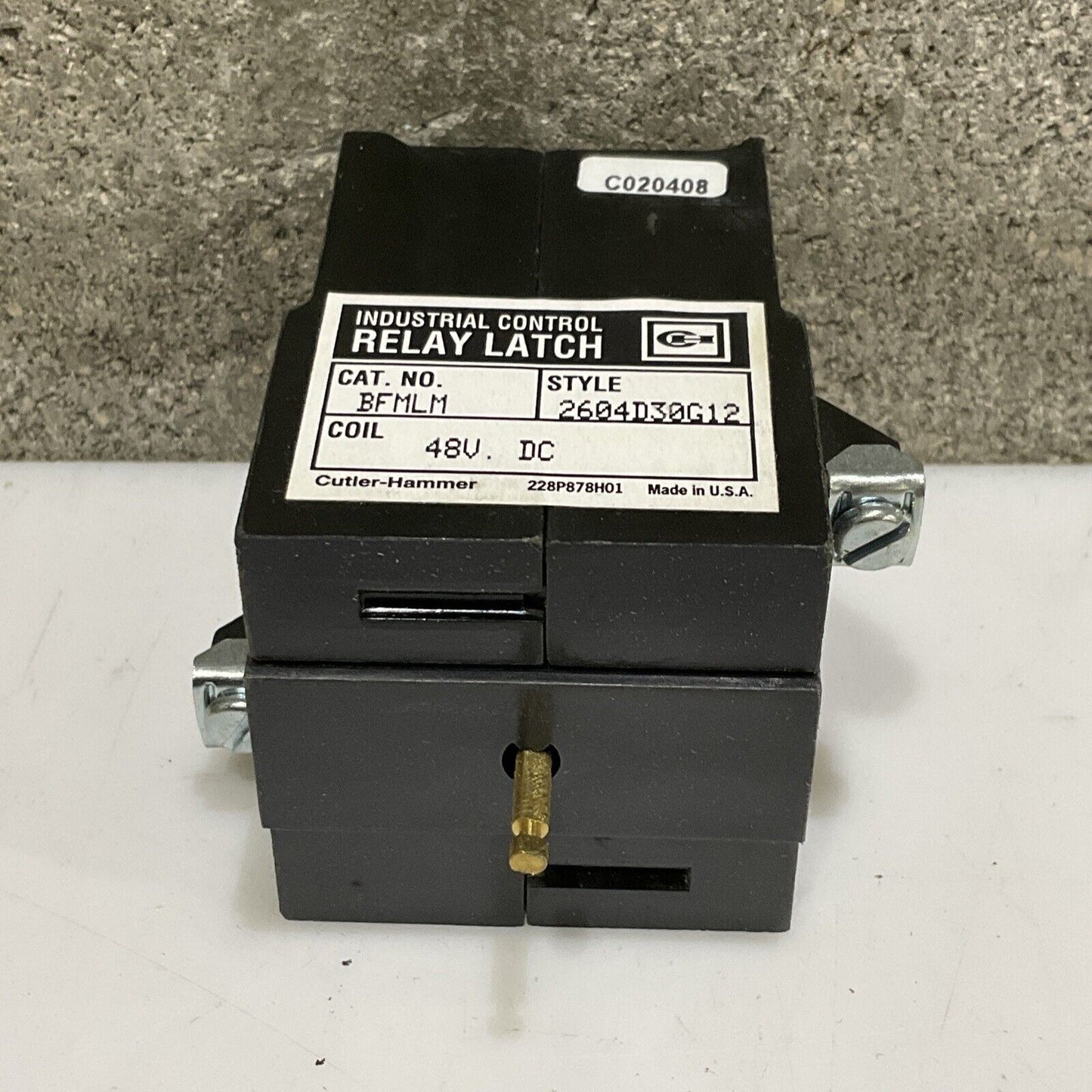 CUTLER-HAMMER BFMLM 2604D30G12 LATCH BF RELAY 48 VDC COIL 373