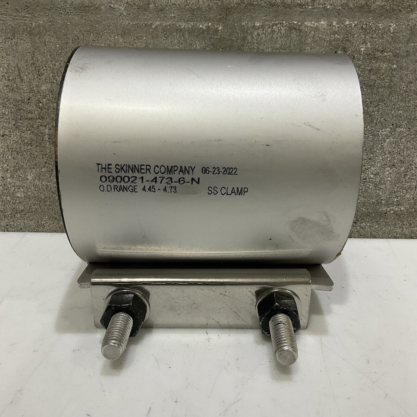 THE SKINNER CO 090021-473-6-N PIPE REPAIR CLAMP RANGE 4.45-4.73 4”X6” 316SS 373