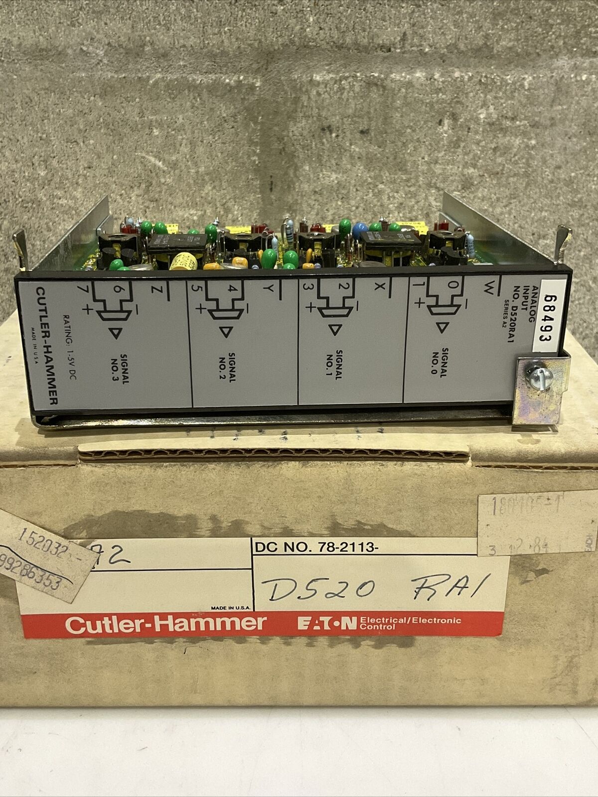 CUTLER-HAMMER D520RA1 ANALOG IMPUT MODULE A2 SERIES 1-5 VDC 373