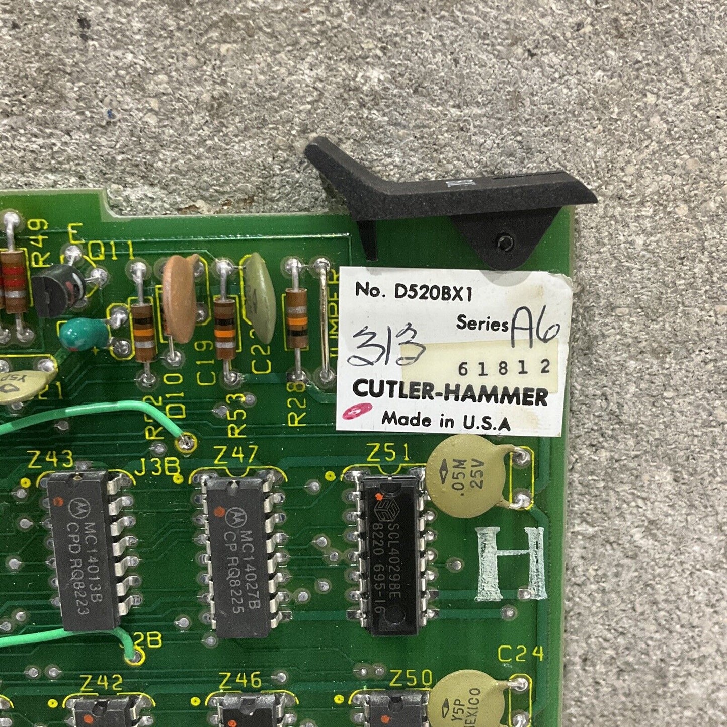 CUTLER-HAMMER D520BX1 DIRECTROL COMMUNICATION CIRCUIT BOARD A6 SERIES 373