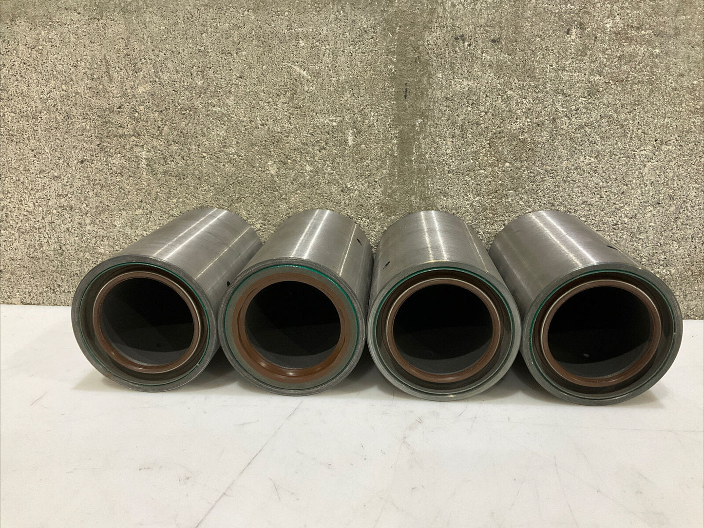 ALLEN SHERMAN HOFF A-15657 AIRLOCK GRAPHITAR BUSHING LOT OF 4 373