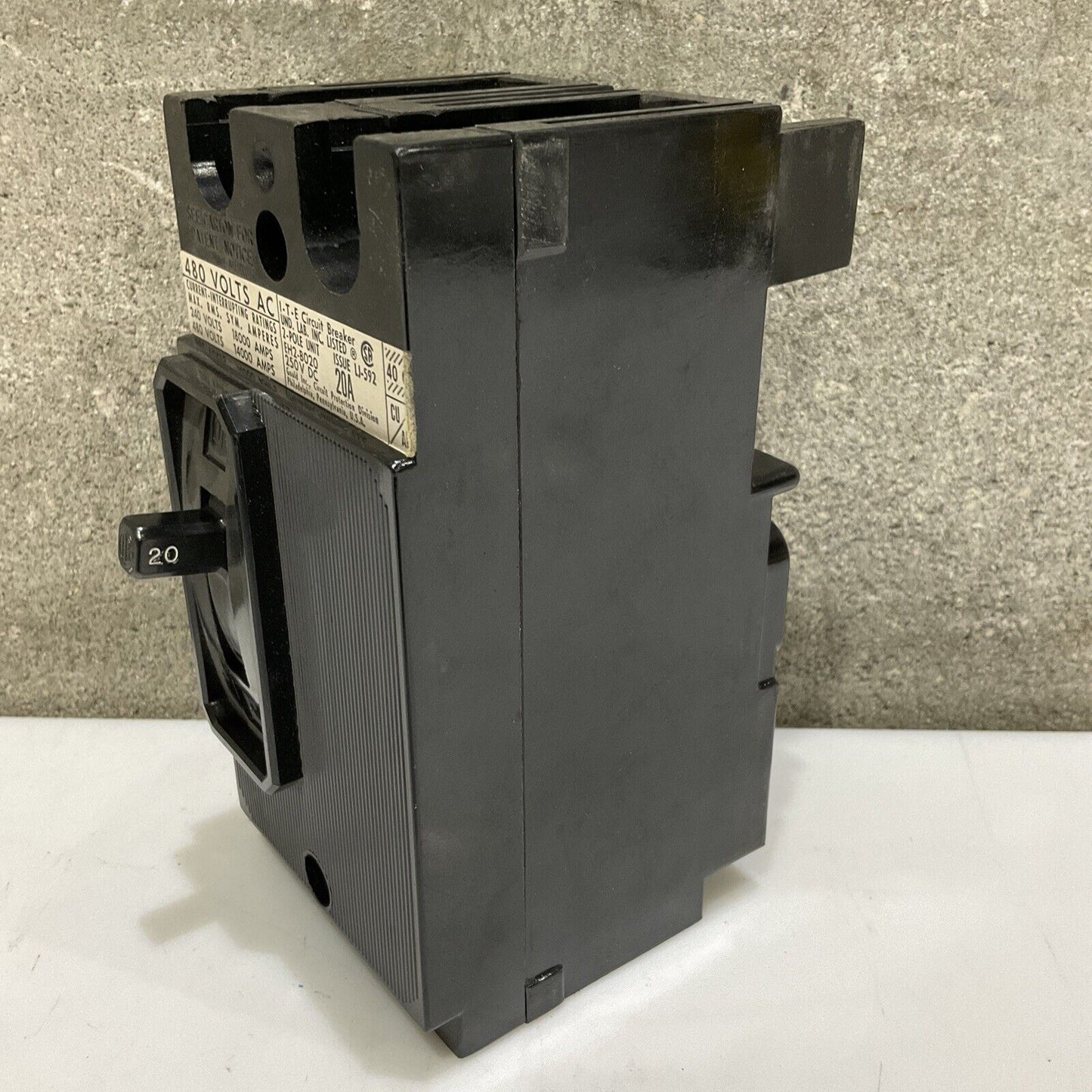 BROWN BOVERI EHB2020 CIRCUIT BREAKER 480V 20A 373