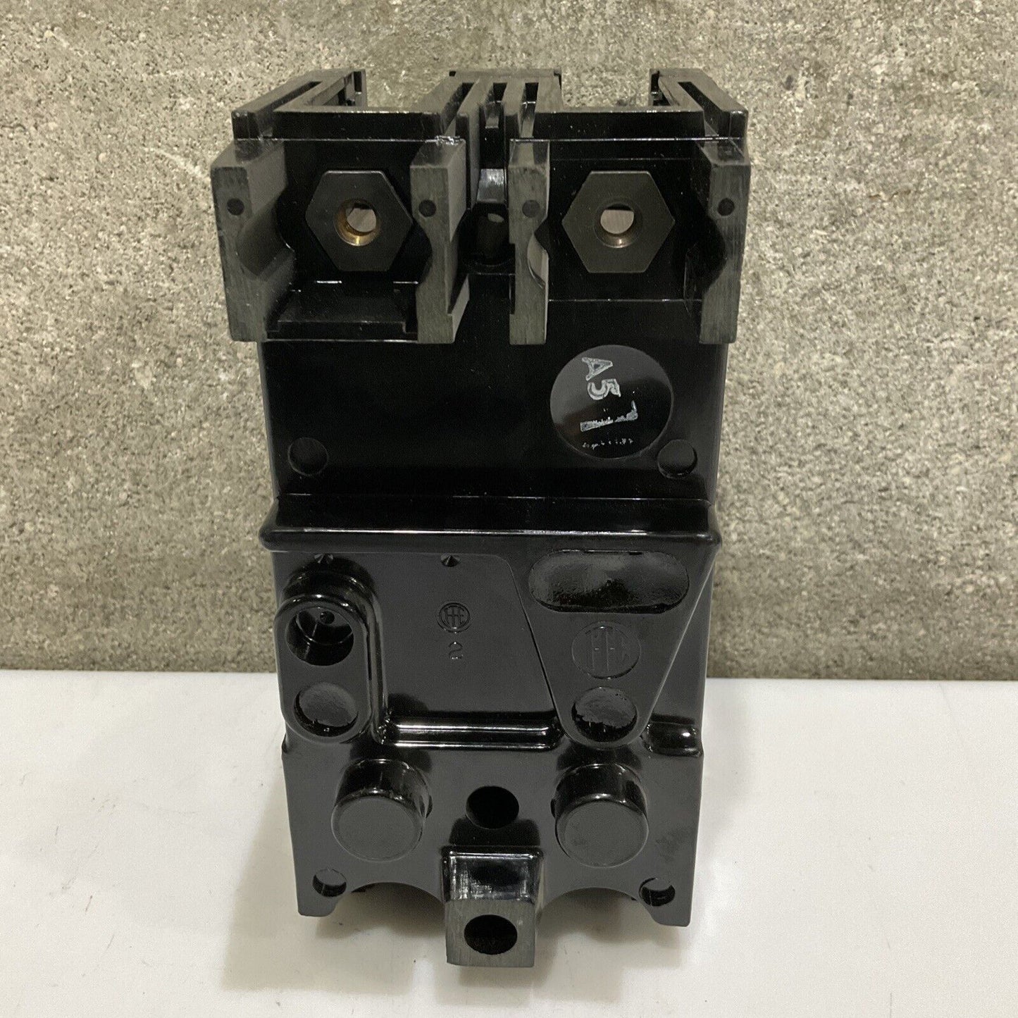 BROWN BOVERI EHB2020 CIRCUIT BREAKER 480V 20A 373