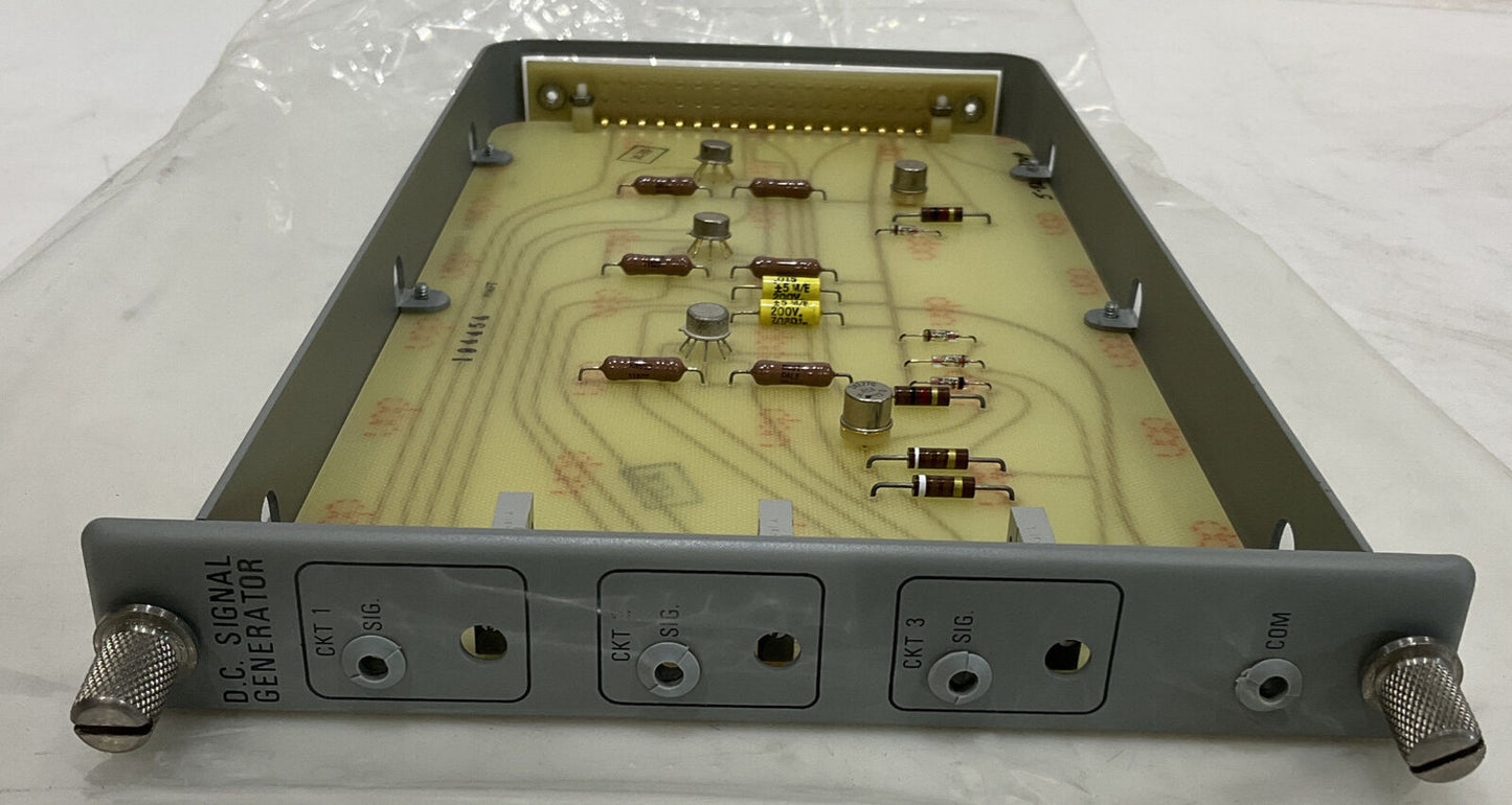 BAILEY 6623832 F3 SIGNAL GENERATOR 1-82 373