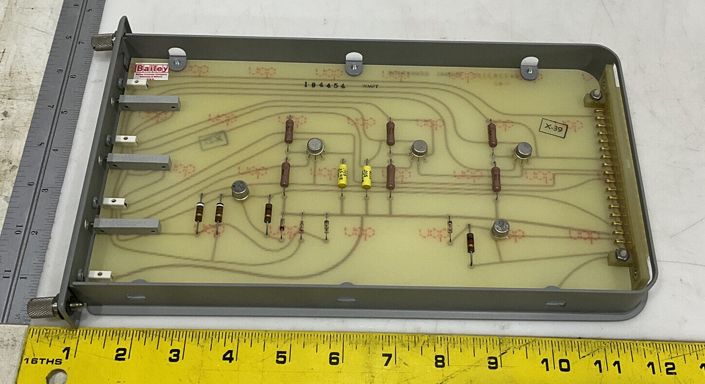 BAILEY 6623832 F3 SIGNAL GENERATOR 1-82 373