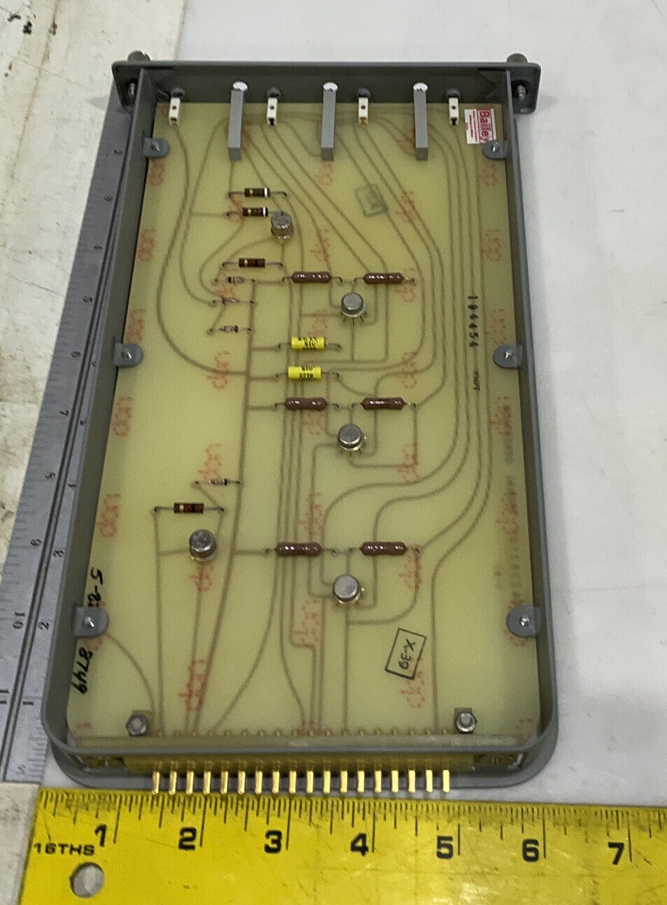 BAILEY 6623832 F3 SIGNAL GENERATOR 1-82 373