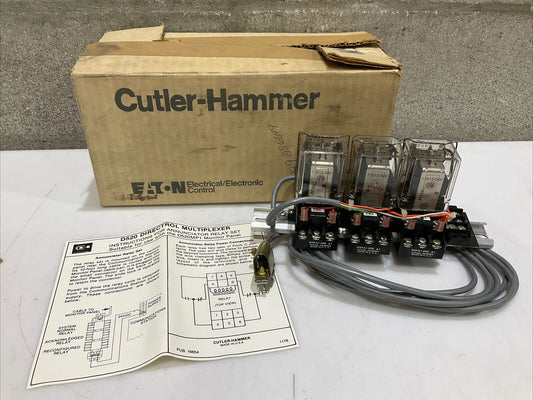 CUTLER HAMMER D520KA2 DIRECTROL ANNUNICATOR RELAYS 373