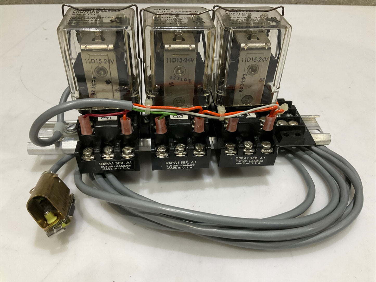 CUTLER HAMMER D520KA2 DIRECTROL ANNUNICATOR RELAYS 373