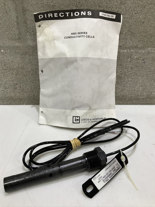 LEEDS & NORTHRUP 4905-001-33-008-7-000 CONDUCTIVITY CELL W/ TEMP COMPENSATOR 373