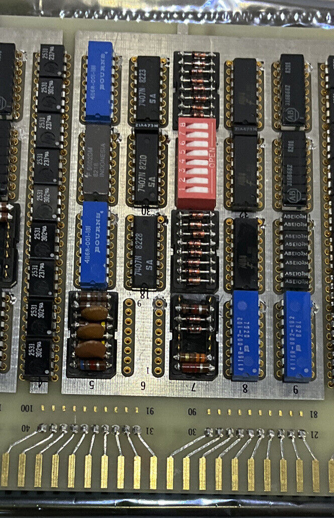 CUTLER-HAMMER D520BC11Q DIRECTROL COMPUTER INTERFACE ISOLATOR CIRCUIT BOARD 373