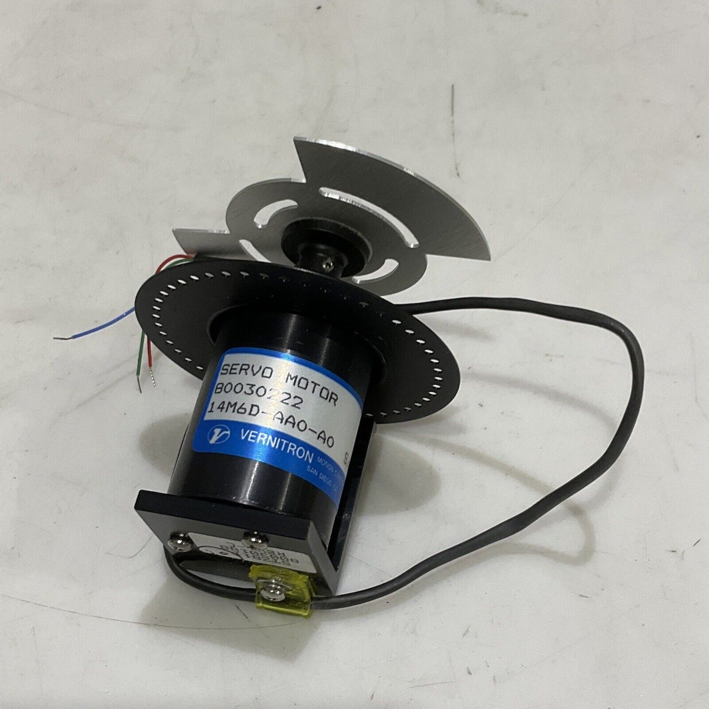 VERNITRON 9628 80030222 14M6D-AA0-A0 SERVO MOTOR 373