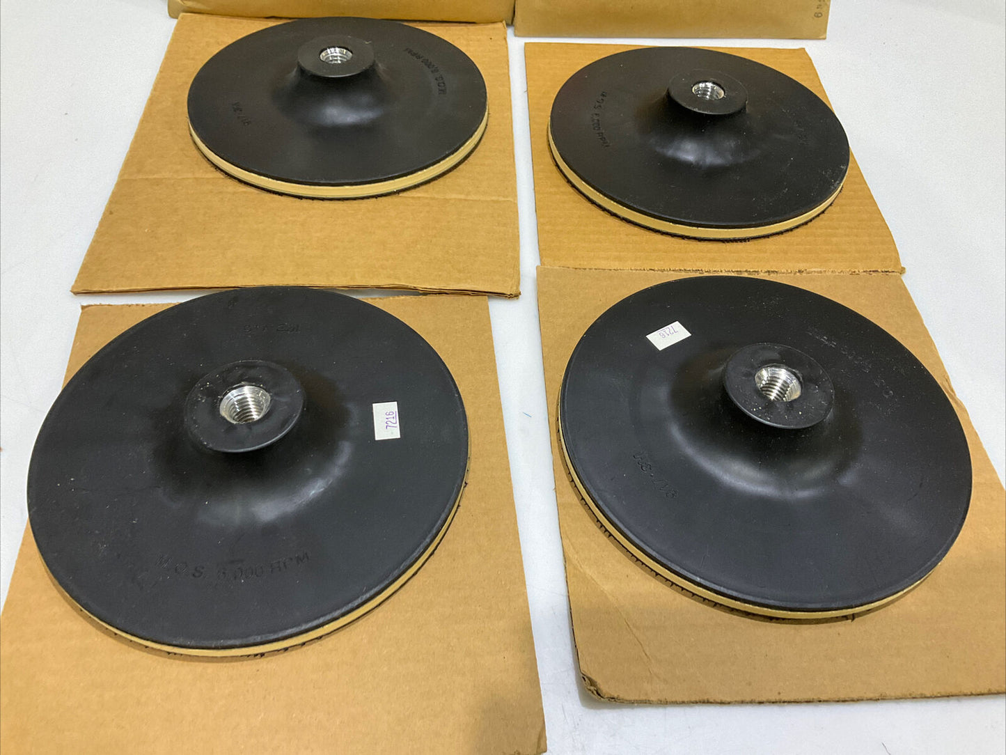 3M 917 09450 DISC PAD HOLDER 7” DIA 5/8” 11 FEMALE THREAD 6000 RPM LOT OF 4 373