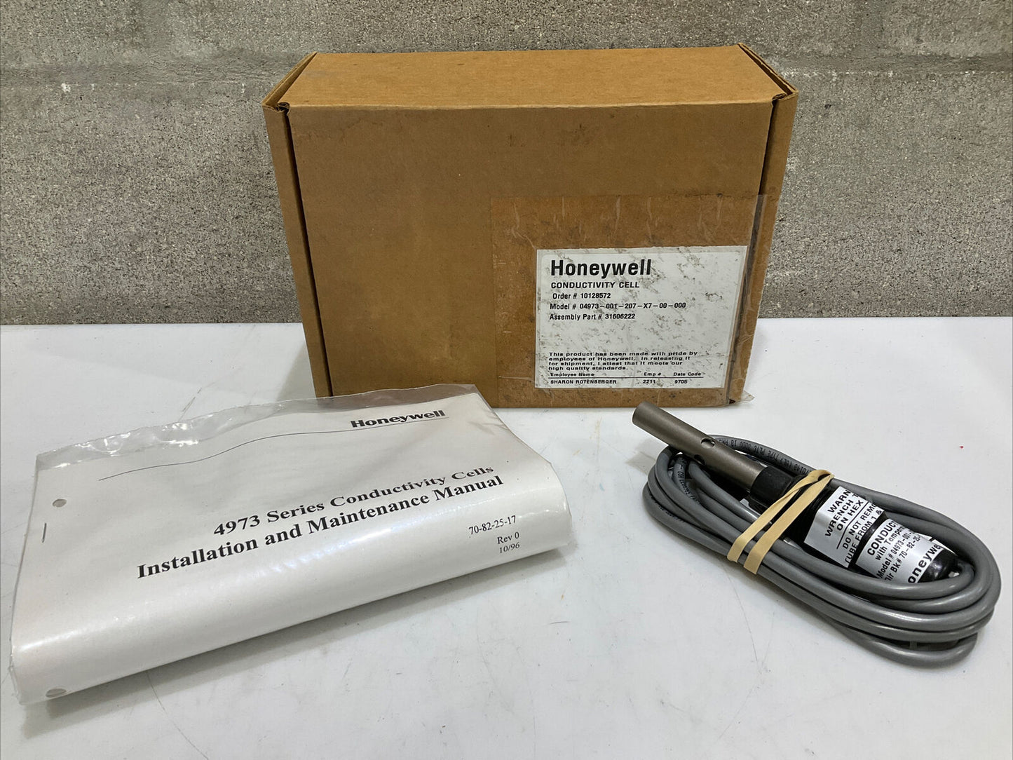 HONEYWELL 04973-001-207-X7-00-000 31606222 CONDUCTIVITY CELL 373