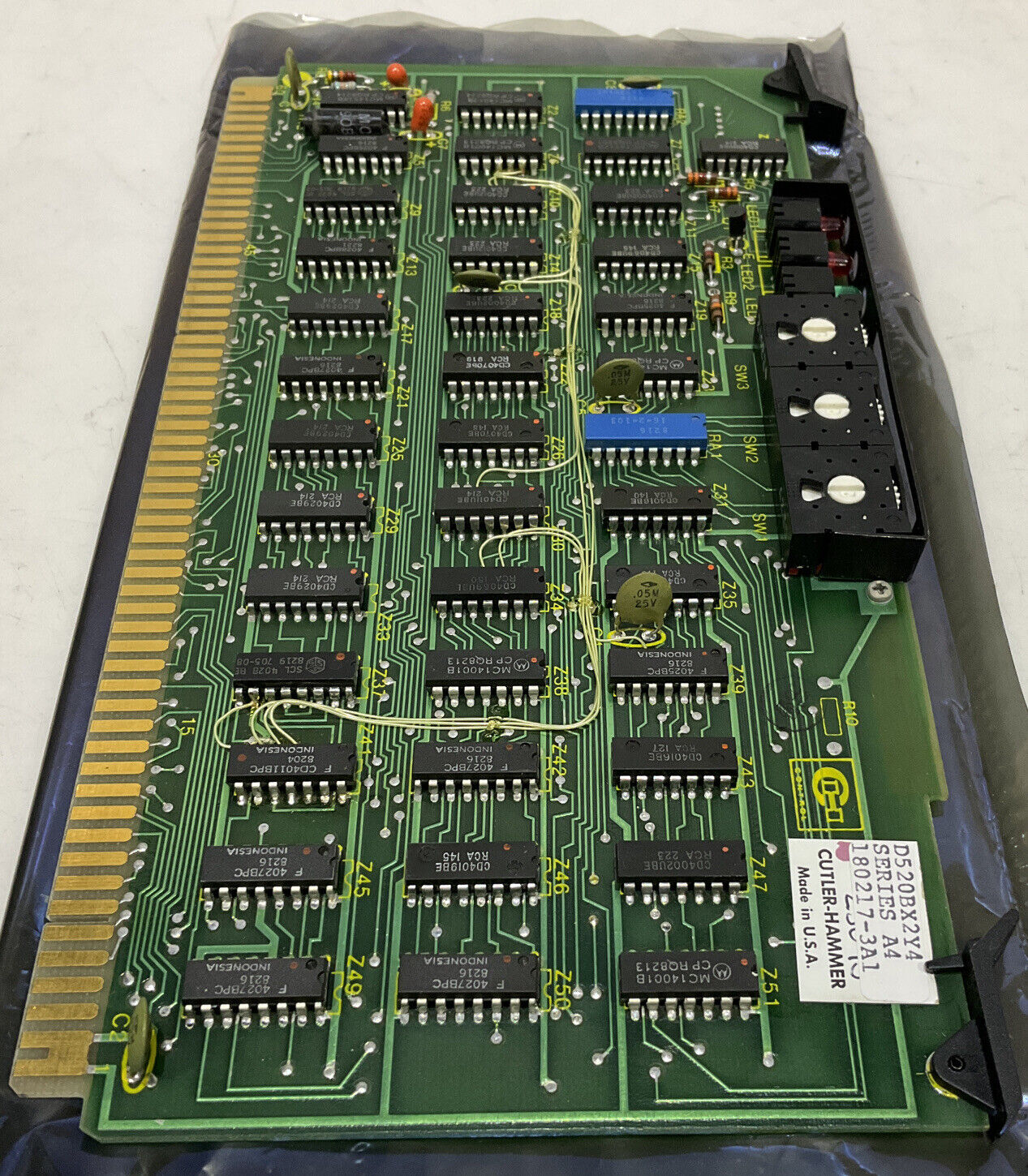 CUTLER-HAMMER D520BX2Y4 SERIES A4 DIRECTROL MULTIPLEX CIRCUIT BOARD 81-13554 373