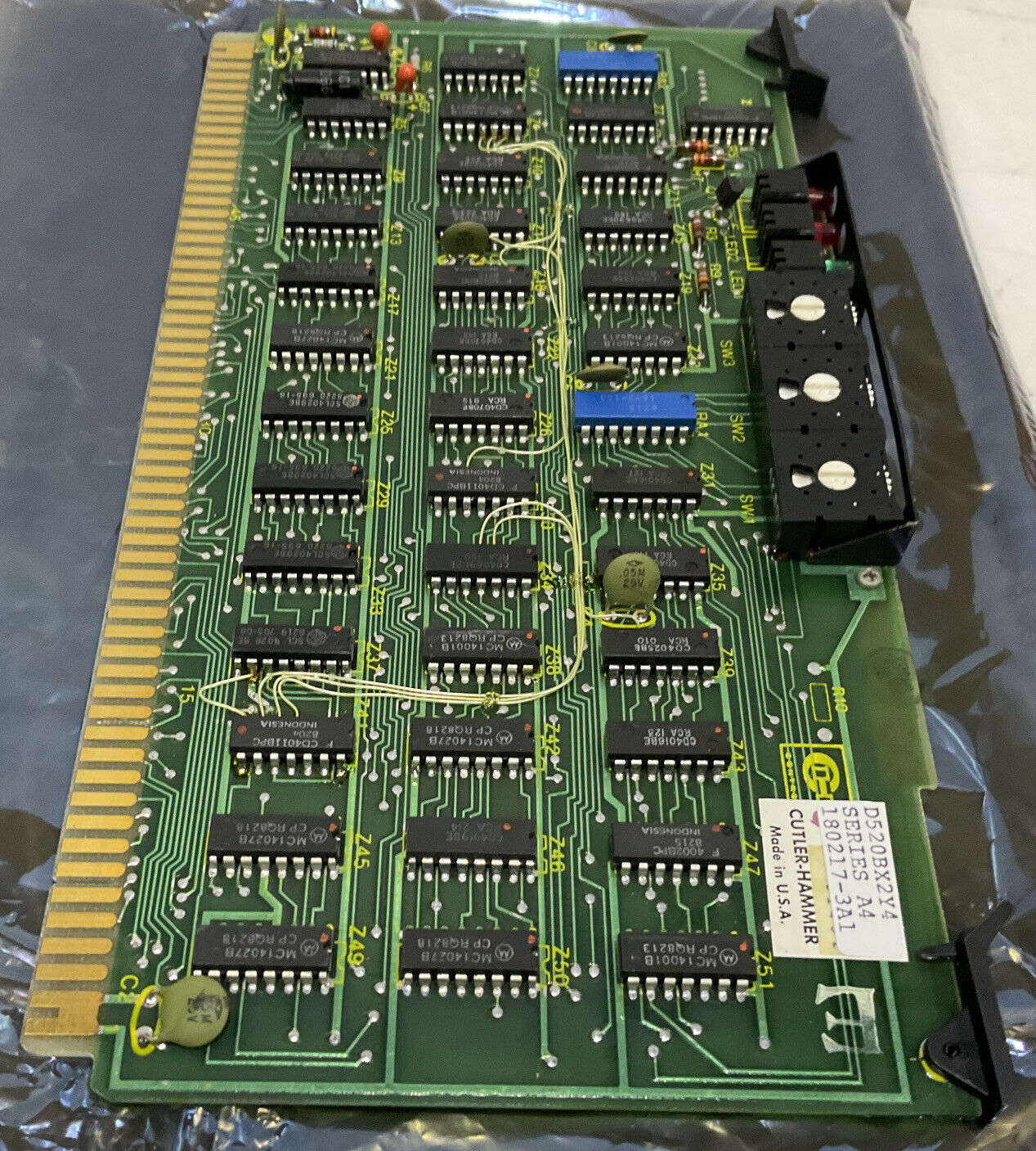 CUTLER-HAMMER D520BX2 DIRECTROL MULTIPLEX CIRCUIT BOARD 373