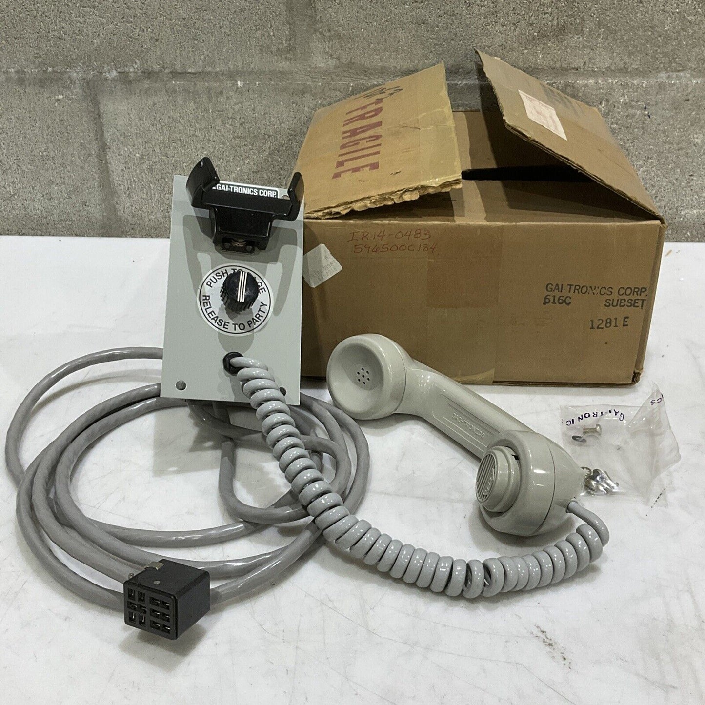 GAI TRONICS CORP 616C 1281E FLUSH PANEL SUBSET 373
