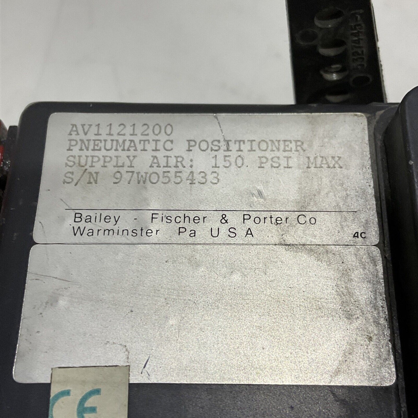 BAILEY FISHER & PORTER CO AV1121200 PNEUMATIC POSITIONER 150 PSI 373