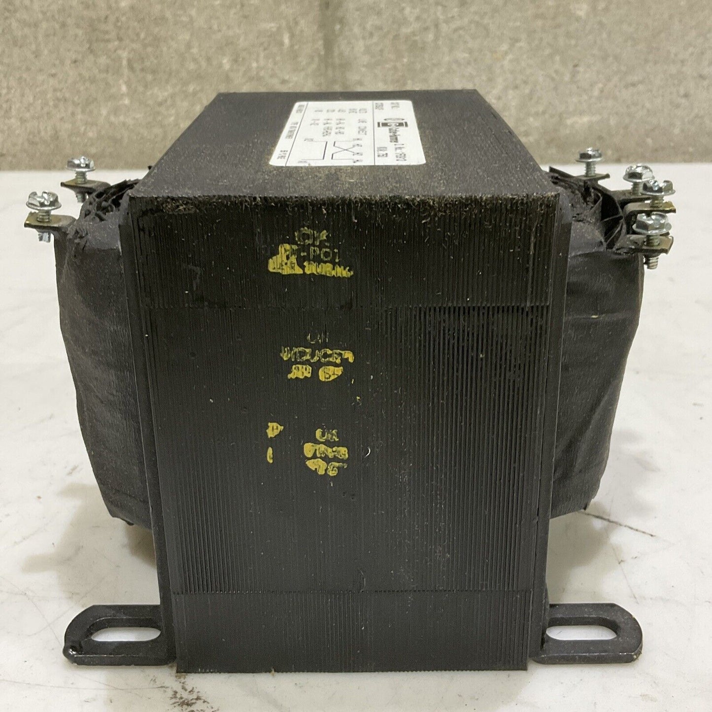 CUTLER-HAMMER C0750A2 CONTROL TRANSFORMER 60 HZ 373