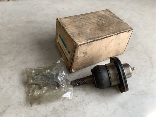 GM 9762020 UPPER BALL JOINT FRONT STUD KIT 476