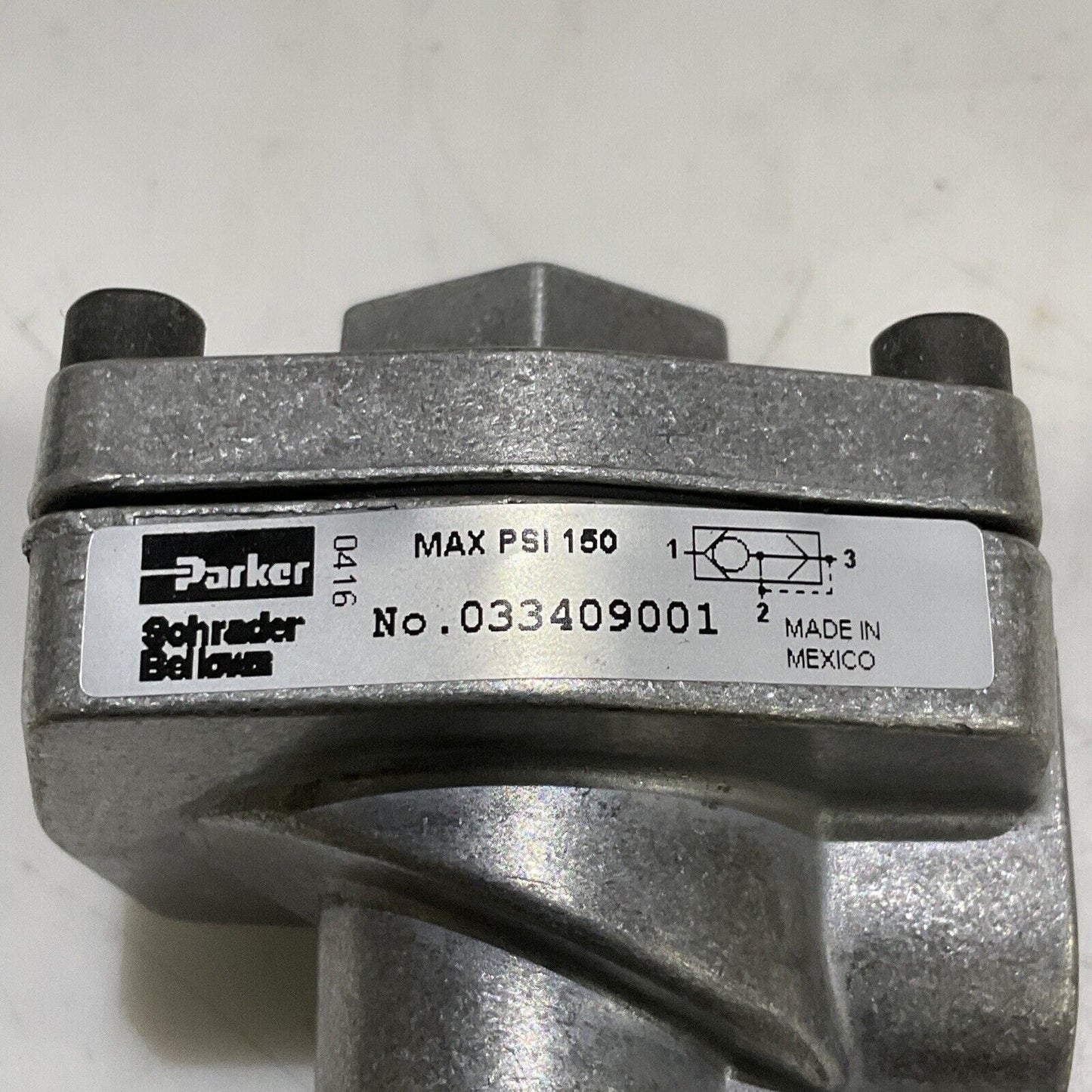 PARKER 033409001 PNEUMATIC QUICK EXHAUST VALVE 1/4” SCHRADER BELLOWS 373