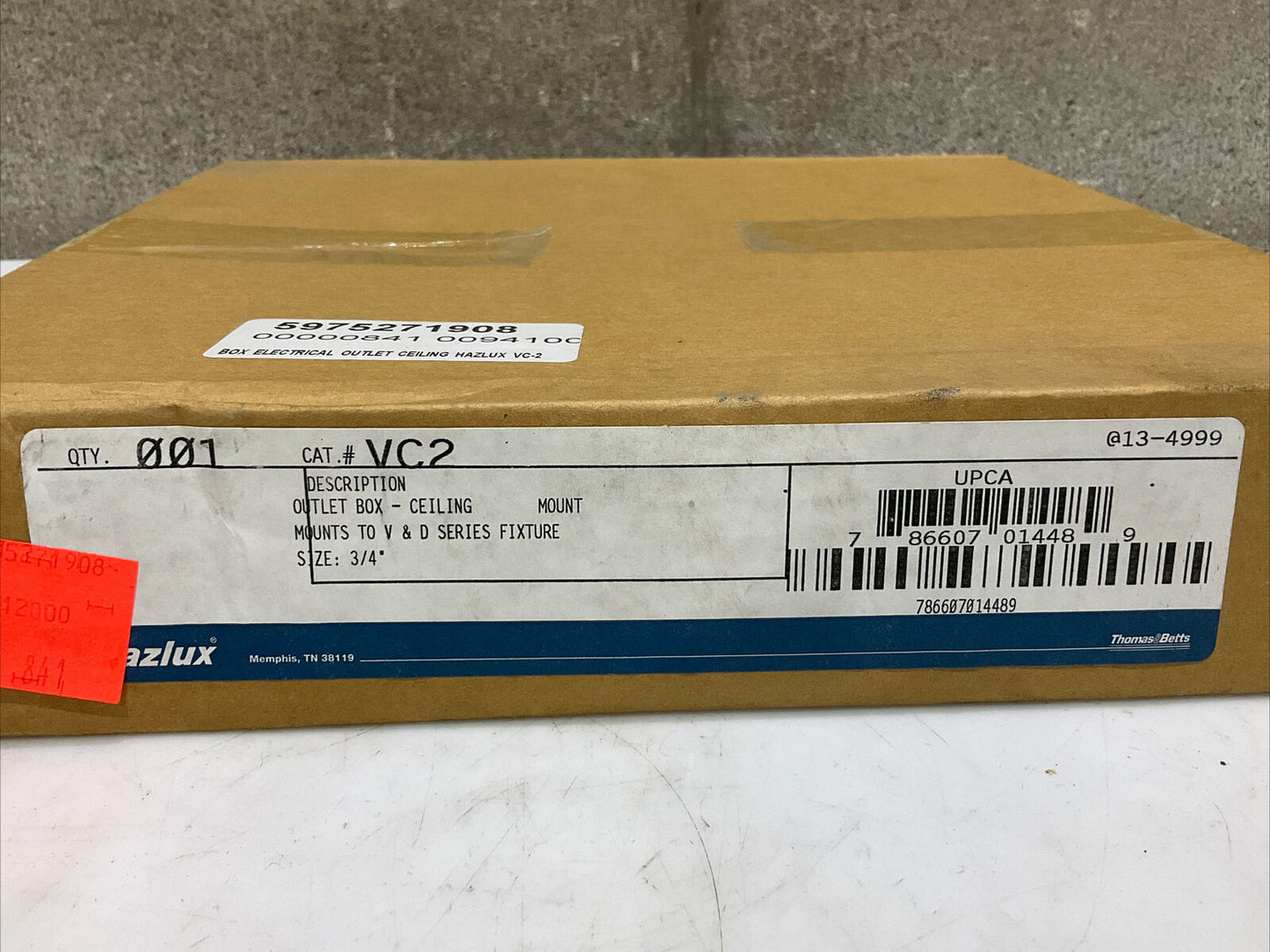 HAZLUX VC2 CEILING OUTLET BOX CEILING MOUNT TO V  & D SERIES FIXTURE 3/4” 373