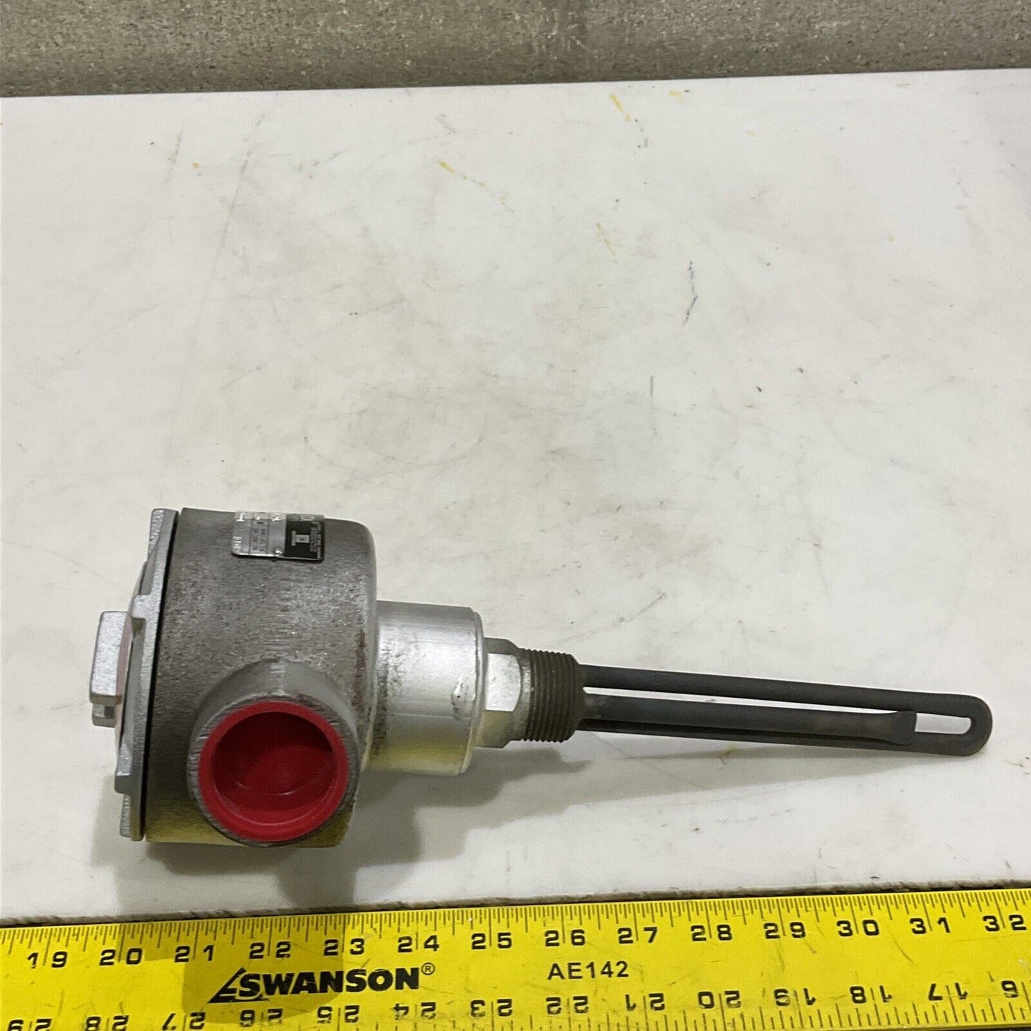 CHROMALOX 182684 156-118950-001 ARTM-750EZ ELECTRICAL HEATER 373
