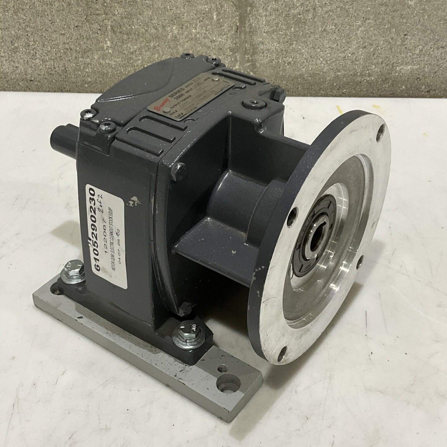 BROWNING CBN3012SB6U56CNM GEAR MOTOR SERIES 3000 31.5 RATIO 1750 RPM 373