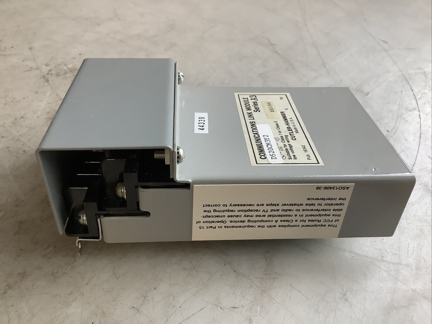 CUTLER HAMMER D520CM3Y2 D520CM3 COMMUNICATIONS LINK MODULE 373