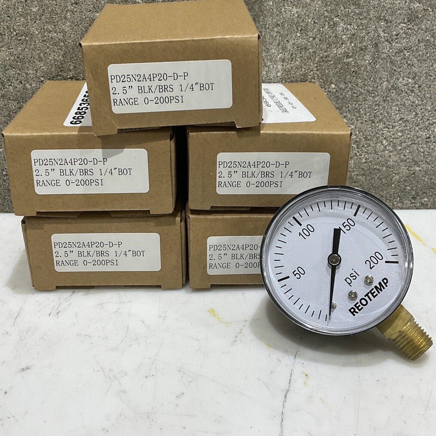 REOTEMP PD25N2A4P20-D-P PRESSURE GAUGE 2.5” 1/4” 0-200 PSI LOT OF 5 373