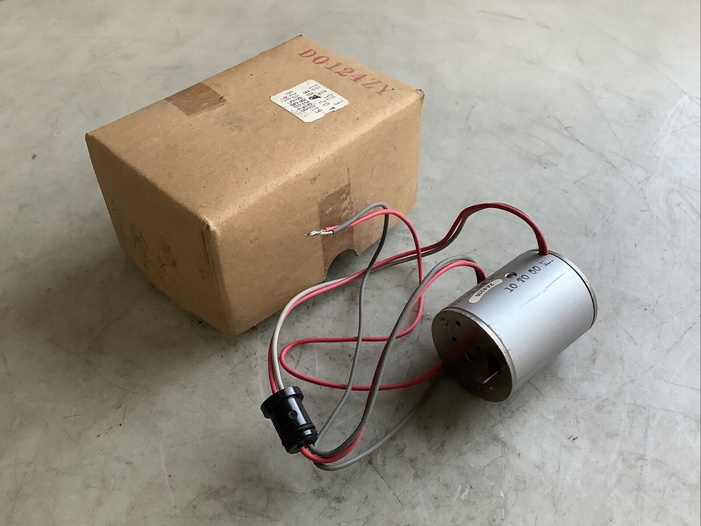 YOKOGAWA G9518MB SYNCHRONOUS MOTOR 373