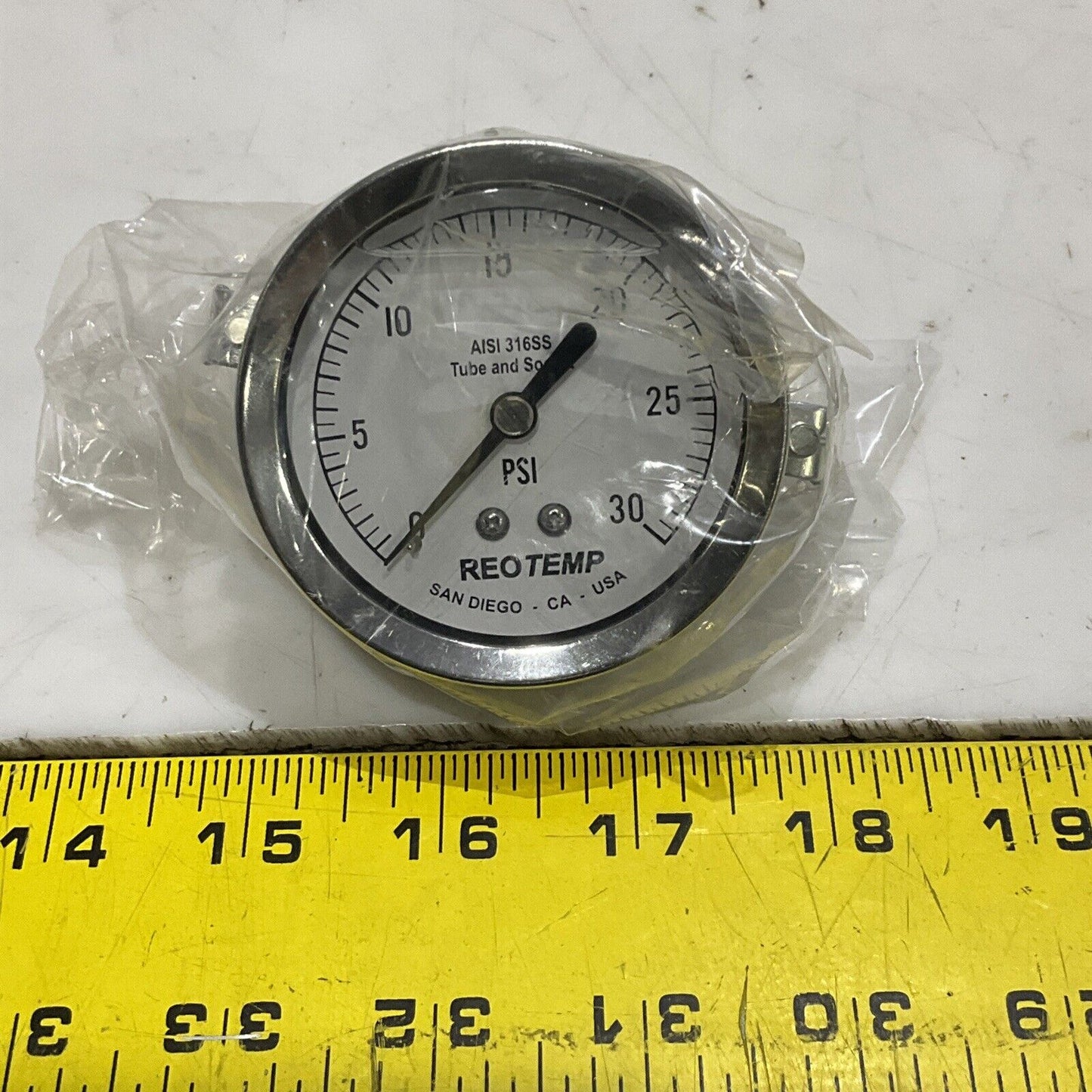 REOTEMP PR25S1D4P16-S-P FILLED PRESSURE GAUGE 2-1/2” 0-30 PSI LOT OF 3 373