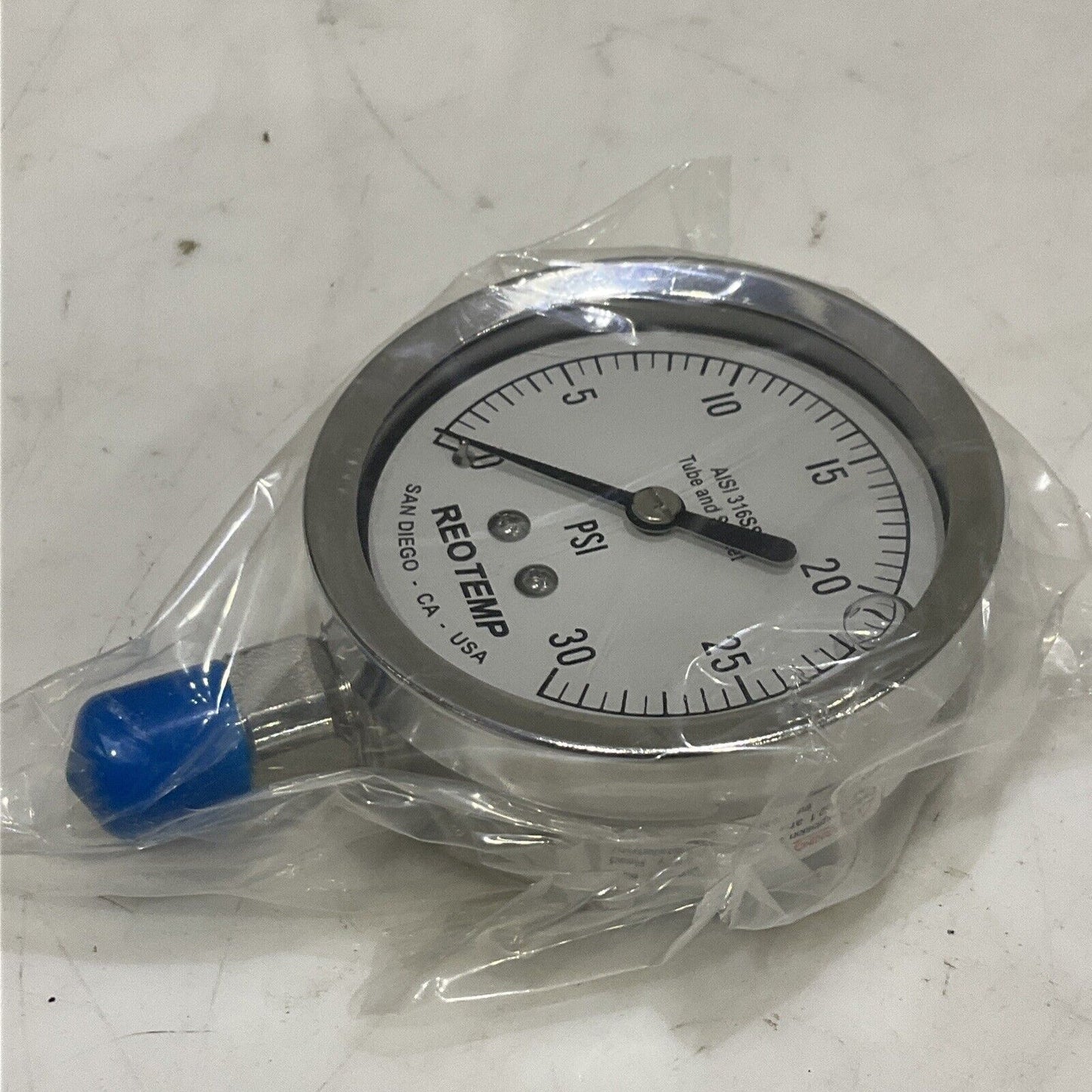 REOTEMP PR25S1A4P16-G-P PRESSURE GAUGE 0 - 30 PSI 2-1/2” 1/4” LOT OF 4 373