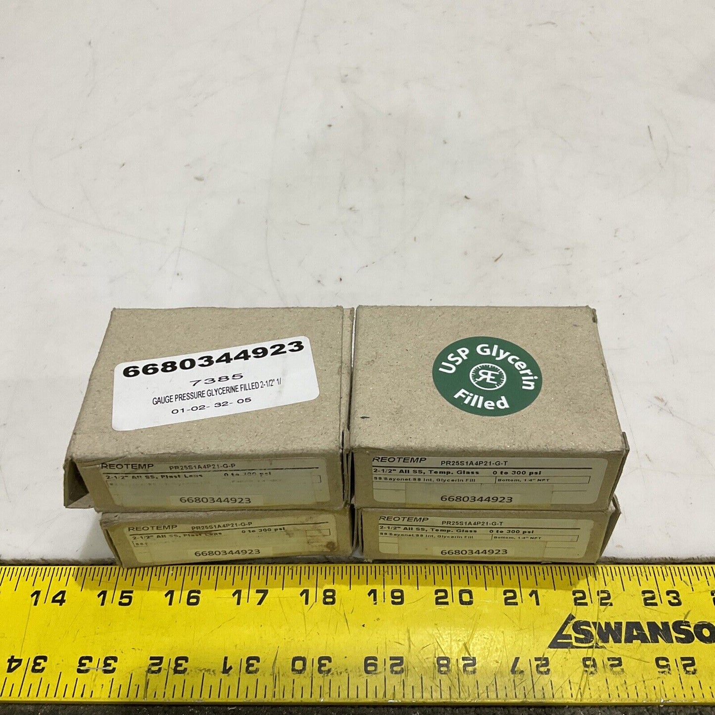 REOTEMP PR25S1A4P21-G-T / G-P GLYCERIN FILLED 0 - 300 PSI 1/4” LOT OF 3 373