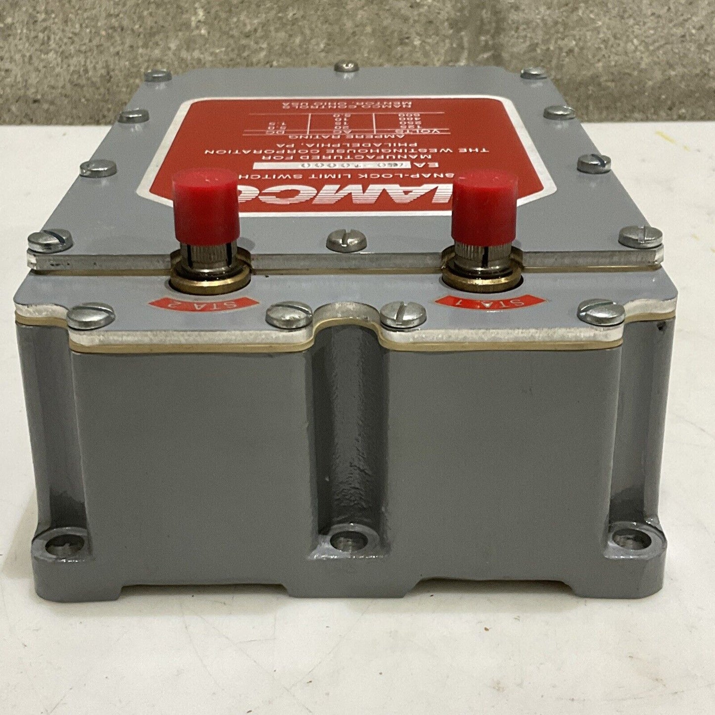NAMCO EA760-10000 SNAP-LOCK LIMIT SWITCH 373