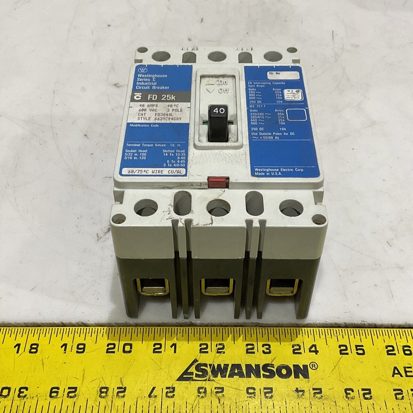 WESTINGHOUSE FD25K INDUSTRIAL CIRCUIT BREAKER 40 AMPS 600 VAC 3 POLE 373