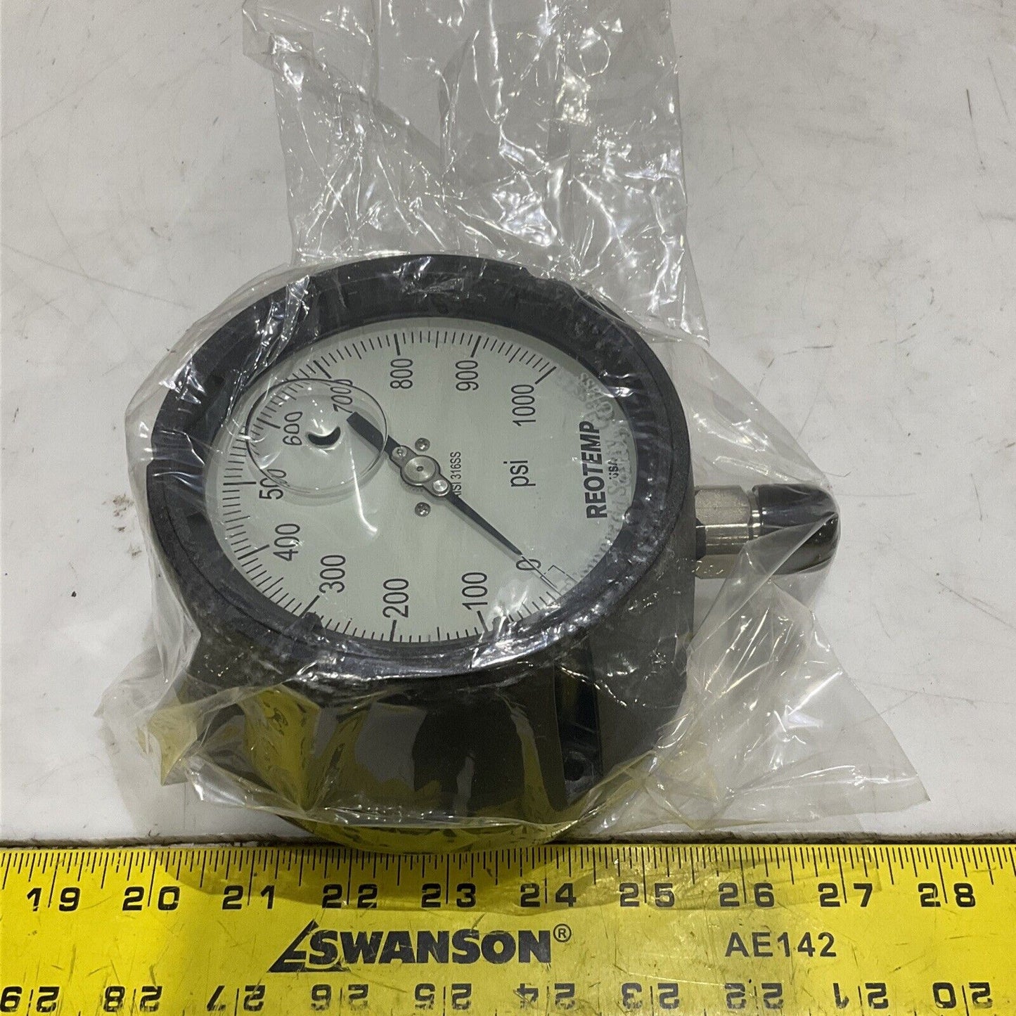 REOTEMP PT45P1A2P25-G-T INDUSTRIAL PRESSURE GAUGE 4-1/2” 1/2” 0-1000 PSI 373