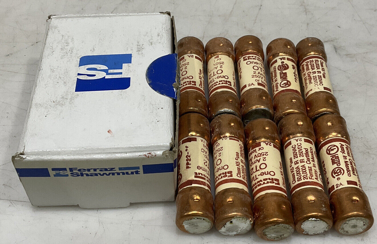 FERRAZ SHAWMUT 0T2 FUSE LOT OF 10 373